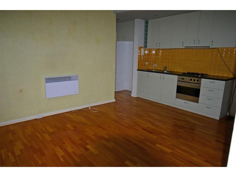 11/3-5 Coleridge Street, Elwood VIC 3184