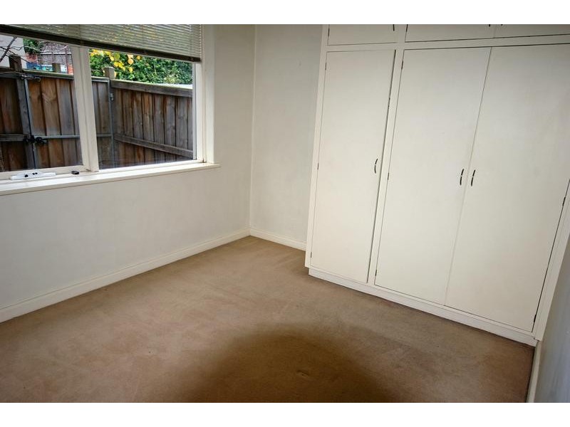 11/3-5 Coleridge Street, Elwood VIC 3184