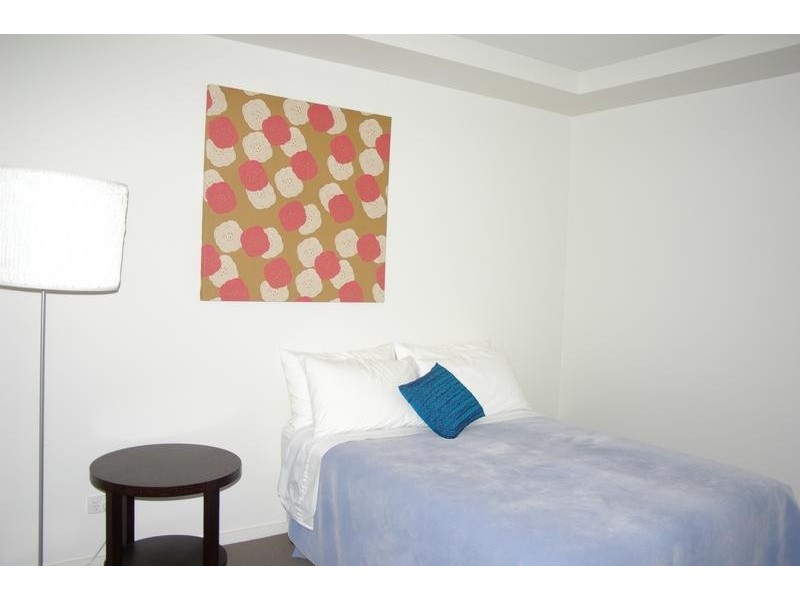 1603/8 McCrae Street, Docklands VIC 3008