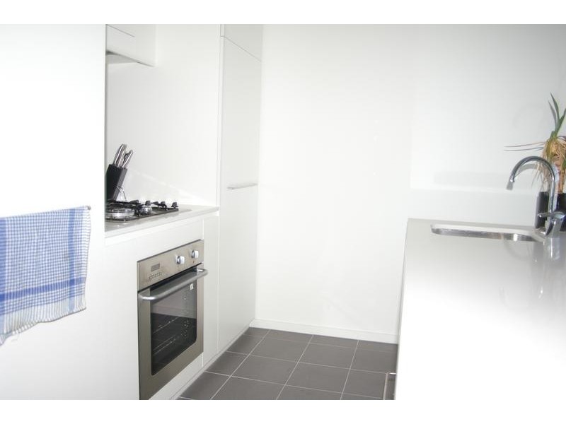 1603/8 McCrae Street, Docklands VIC 3008