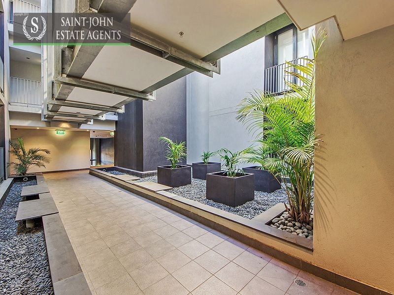 101/63 Acland Street, St Kilda VIC 3182