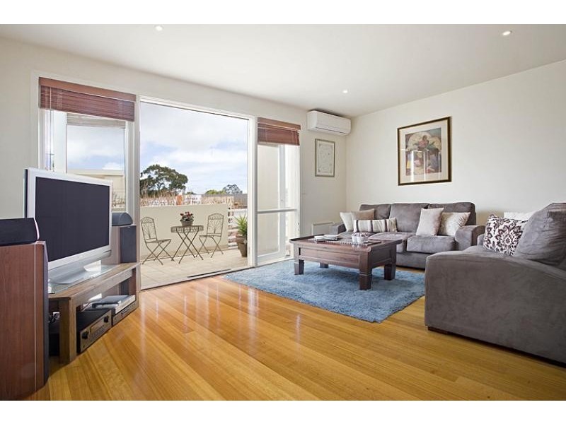 2/153 Martin Street, Brighton VIC 3186