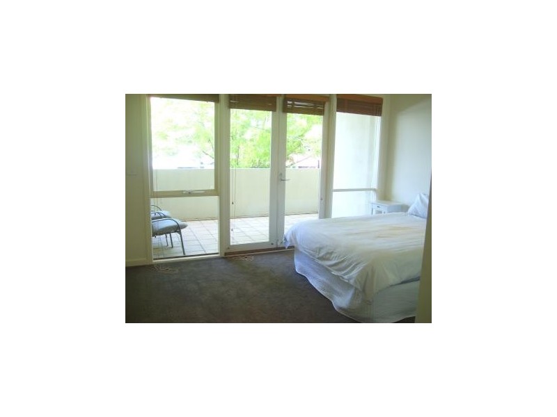 2/153 Martin Street, Brighton VIC 3186