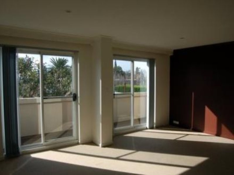 17/41 Chapel Street, St Kilda VIC 3182