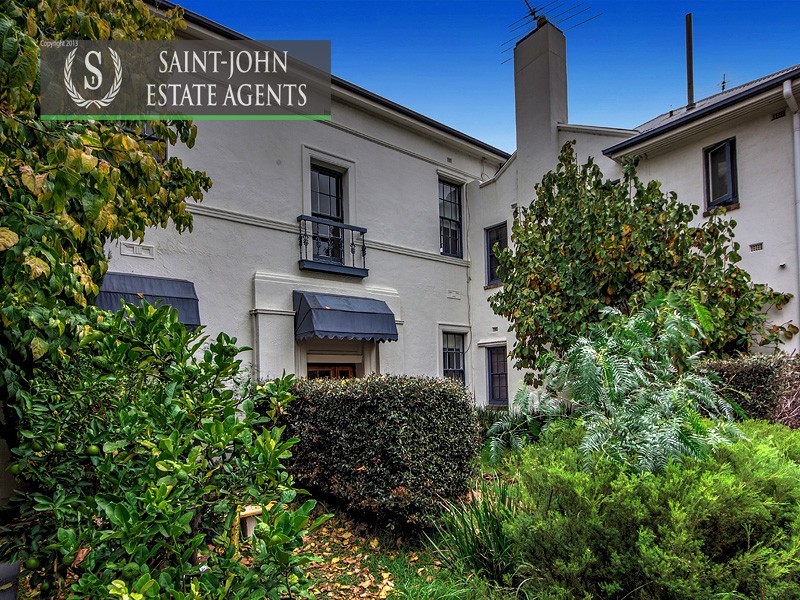89 Alma Road, St Kilda VIC 3182