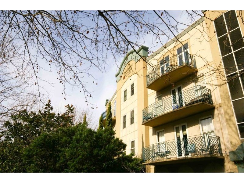 8/106 Southbank Boulevard, Southbank VIC 3006