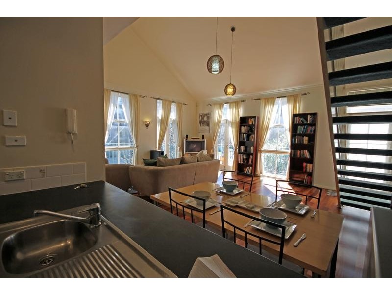 26/106 Southbank Boulevard, Southbank VIC 3006