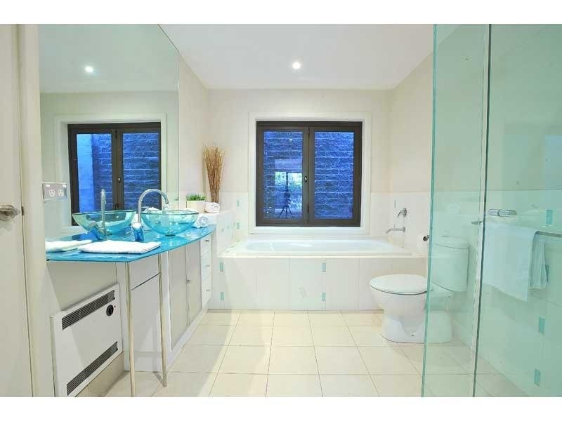 31 Waterloo Crescent, St Kilda VIC 3182