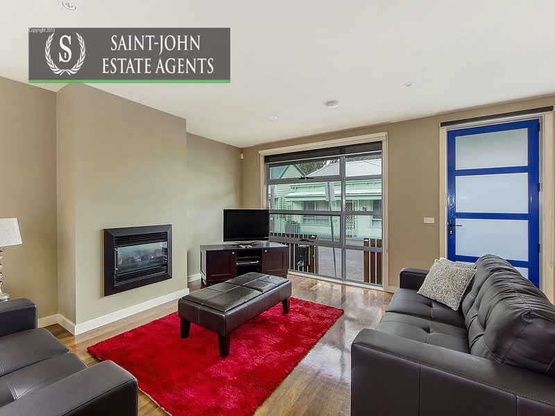 10 Lynott Street, St Kilda VIC 3182