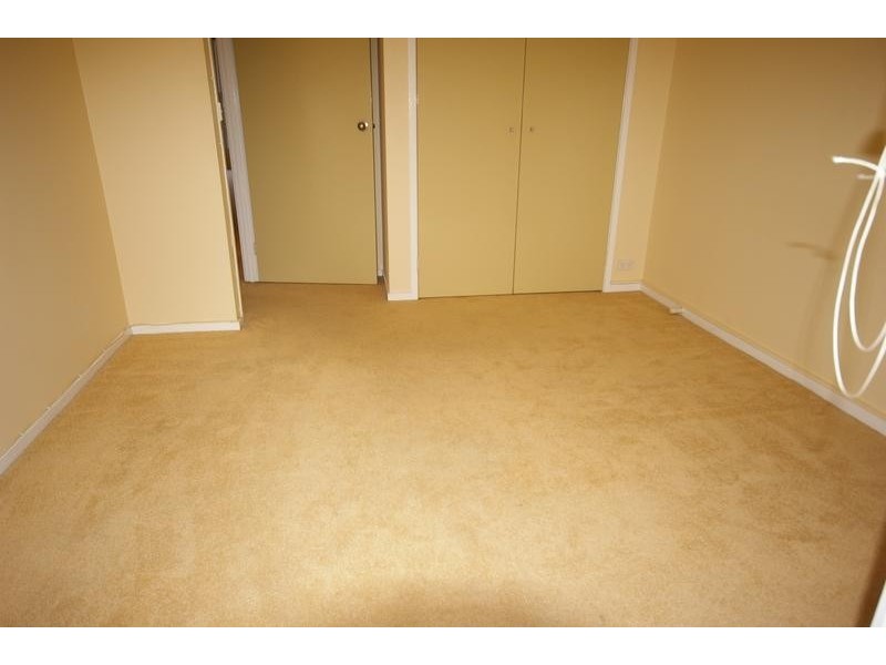 1/2 Moore Street, Southbank VIC 3006