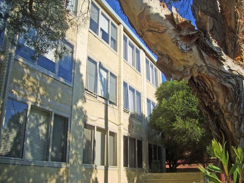 9/54 Balston Street, St Kilda East VIC 3183