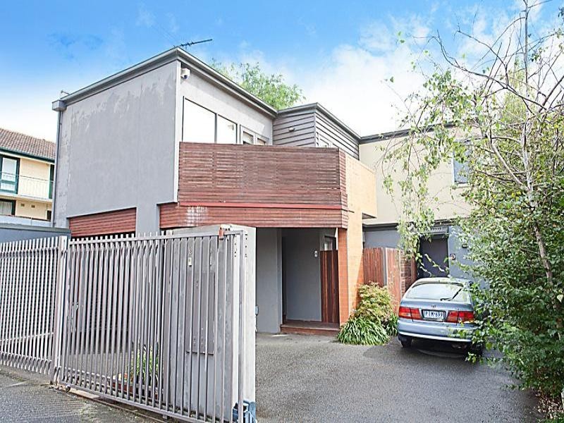 8/76 Carlisle Street, St Kilda VIC 3182