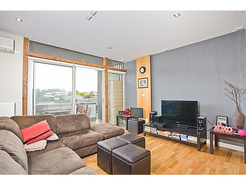 C404/3 Greeves Street, St Kilda VIC 3182