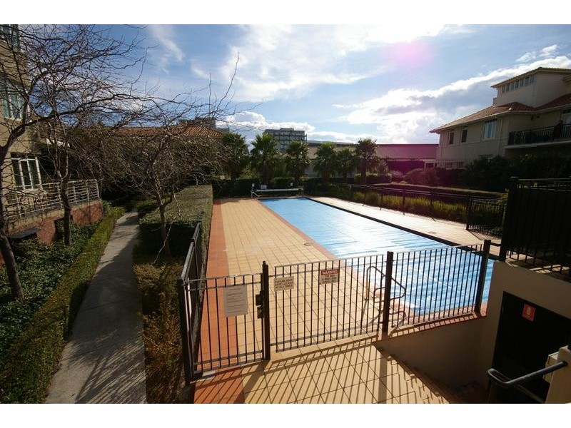 4/39 Esplanade East, Port Melbourne VIC 3207