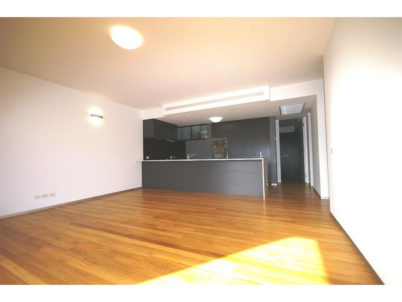 2/187 Bank Street, South Melbourne VIC 3205