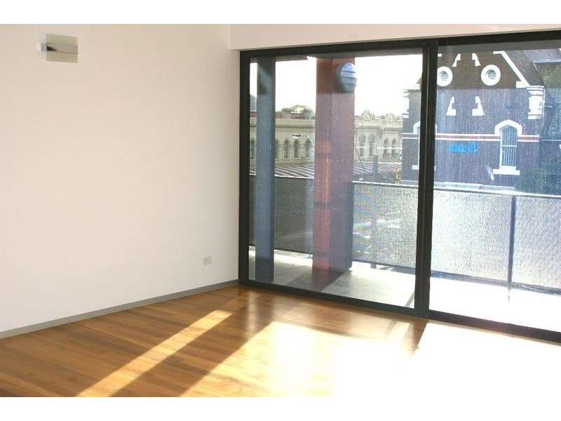 3/187 Bank Street, South Melbourne VIC 3205