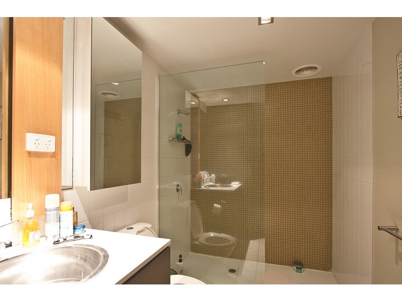 204/7 Greeves Street, St Kilda VIC 3182