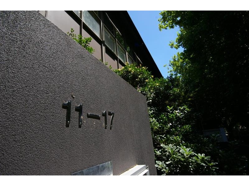 16/11-17 Park Street, St Kilda West VIC 3182