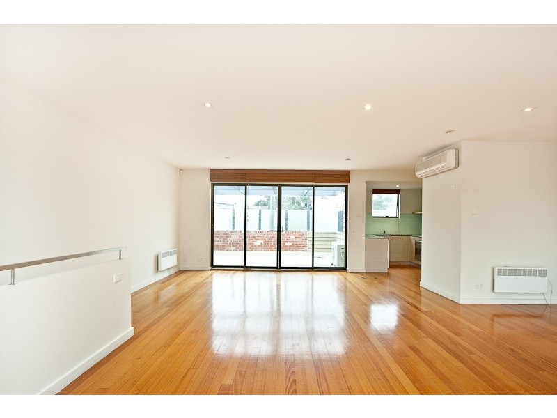 19/97 Cruikshank Street, Port Melbourne VIC 3207