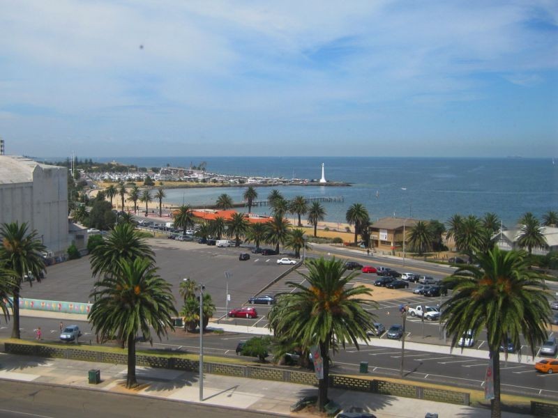 6c/21 Esplanade, St Kilda VIC 3182