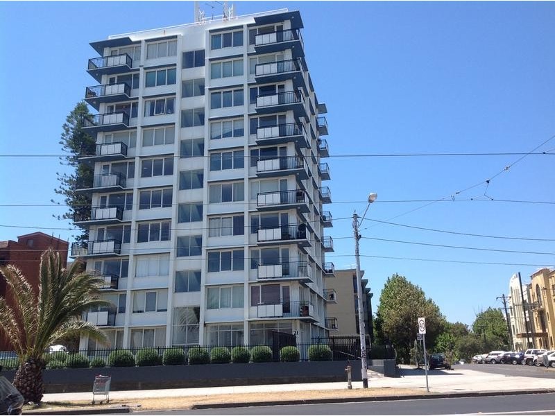 6c/21 Esplanade, St Kilda VIC 3182