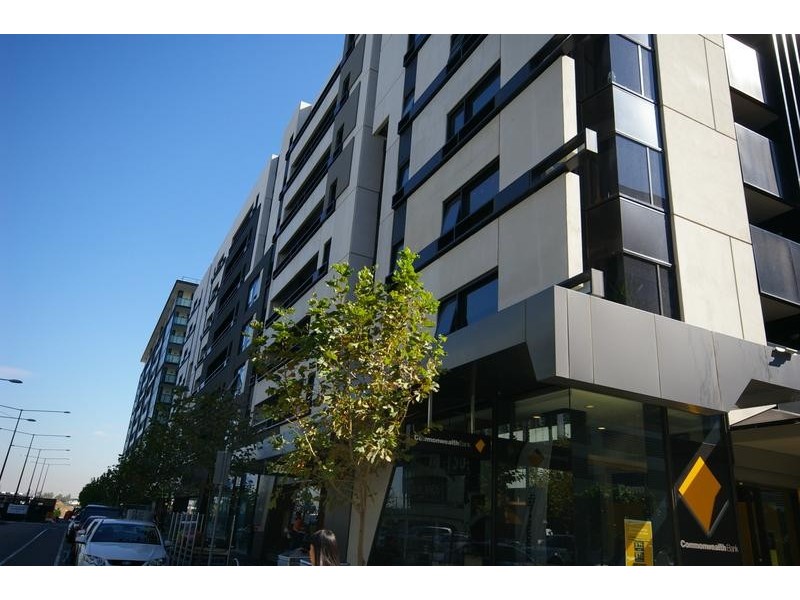 719/838 Bourke Street, Docklands VIC 3008
