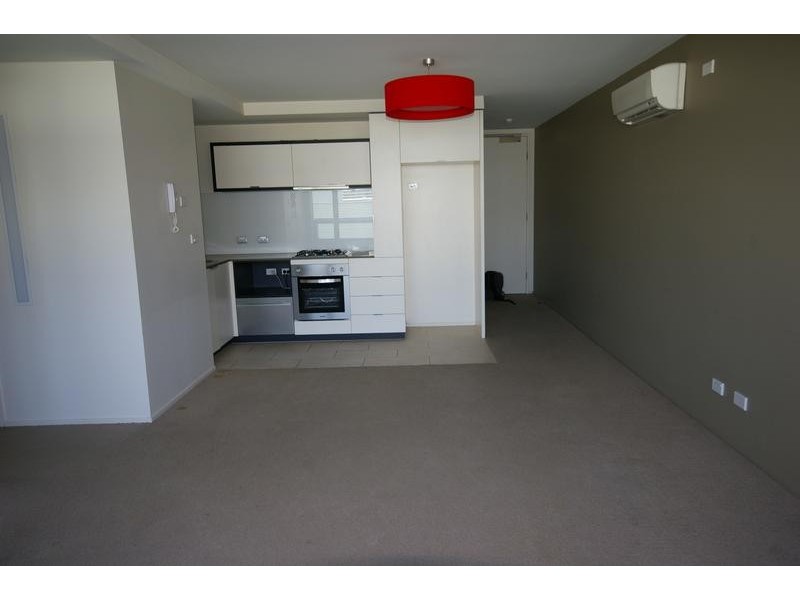 719/838 Bourke Street, Docklands VIC 3008
