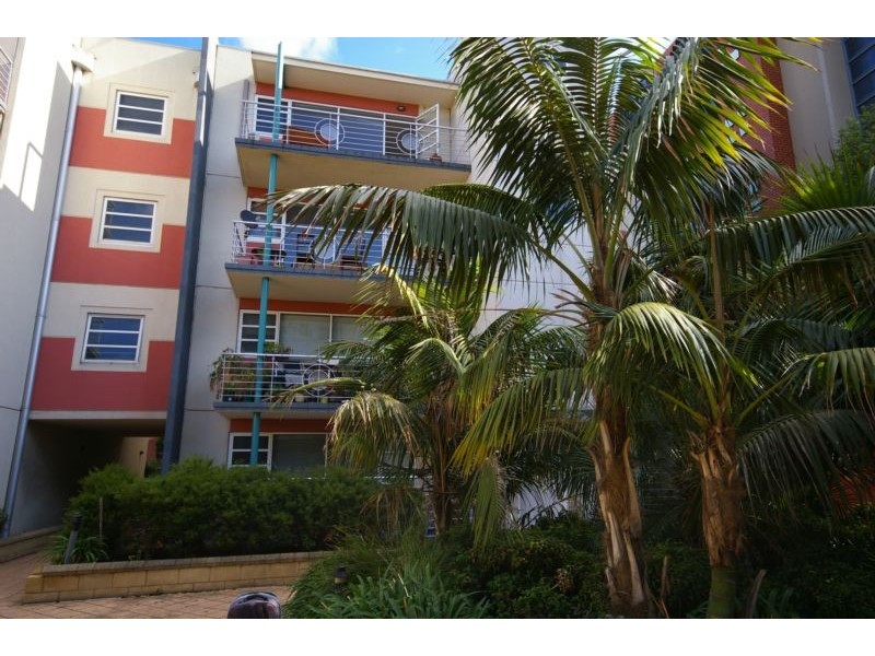 42/18-20 The Esplanade, St Kilda VIC 3182