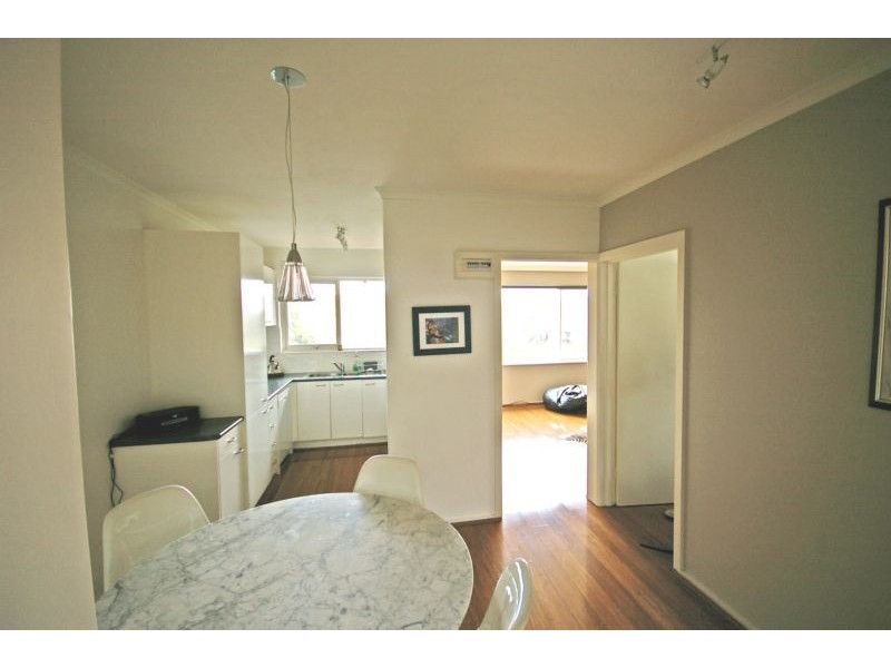 9/43 Milton Street, Elwood VIC 3184