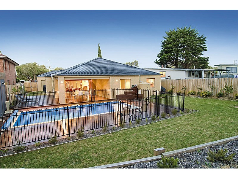 22 Summerhill Road, Rye VIC 3941