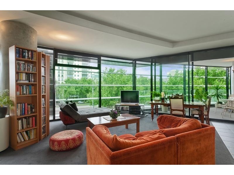 2A/635 St Kilda Road, Melbourne VIC 3004