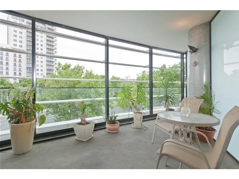 2A/635 St Kilda Road, Melbourne VIC 3004