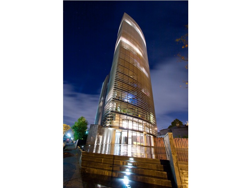 2A/635 St Kilda Road, Melbourne VIC 3004