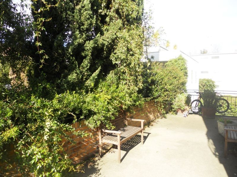 2/462 Victoria Parade, East Melbourne VIC 3002