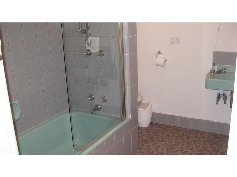 12/462 Victoria Parade, East Melbourne VIC 3002