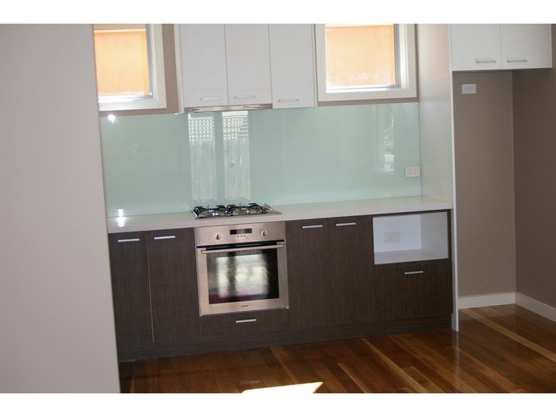 14 Lynott Street, St Kilda VIC 3182