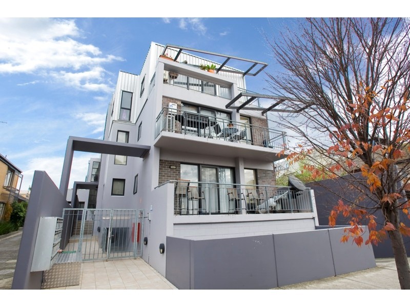 8/26 Wellington Street, St Kilda VIC 3182