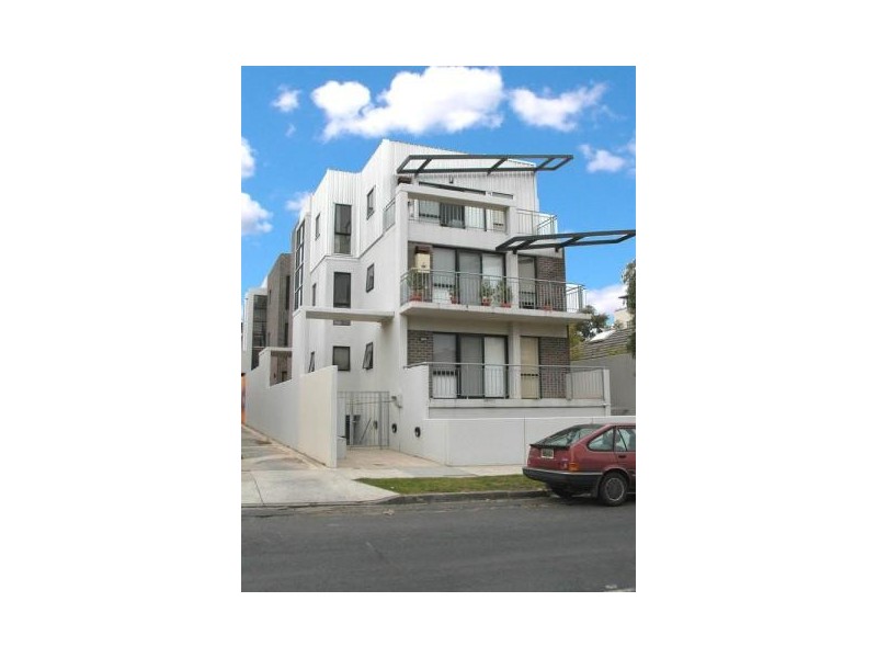 8/26 Wellington Street, St Kilda VIC 3182