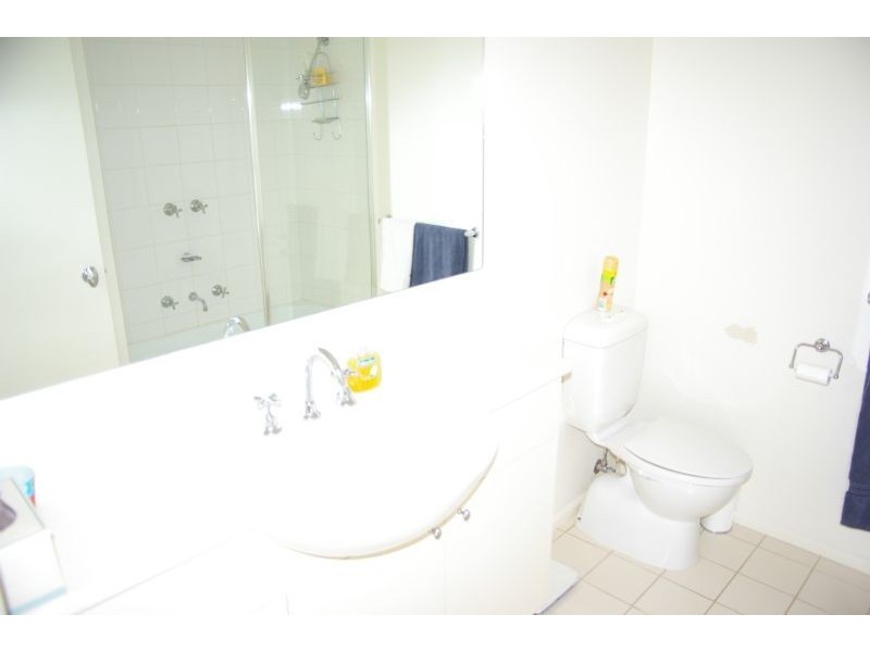 4/39 Esplanade East, Port Melbourne VIC 3207