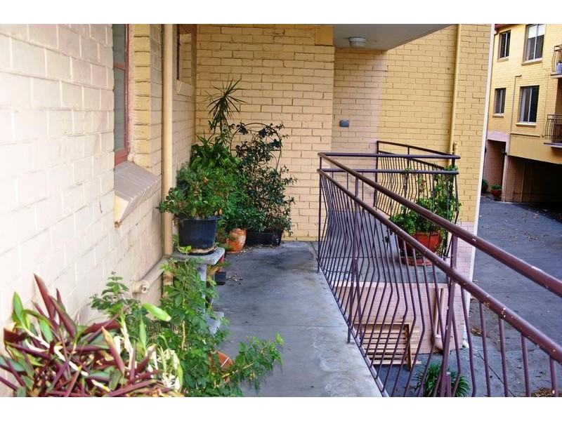 15/250 Dandenong Road, St Kilda East VIC 3183