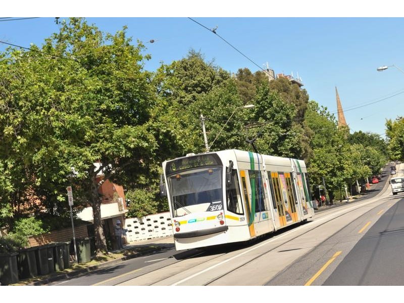 1/32 Bruce Street, Toorak VIC 3142