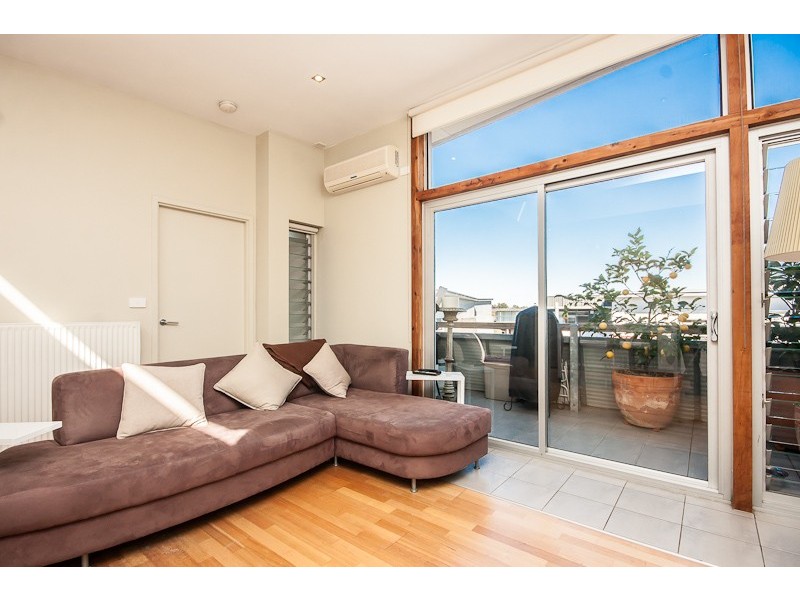201/7 Greeves Street, St Kilda VIC 3182