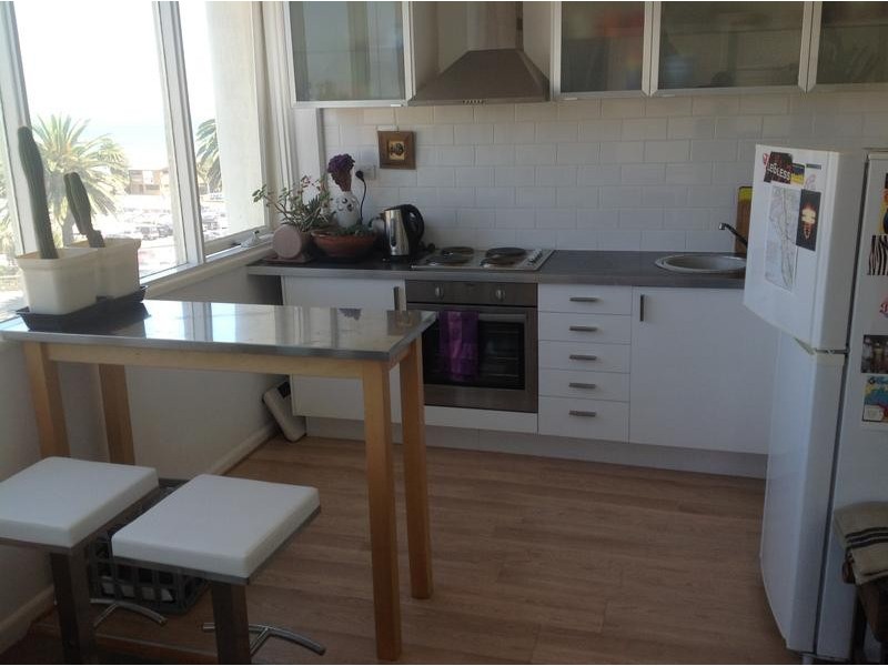 3C/21 The Esplanade, St Kilda VIC 3182