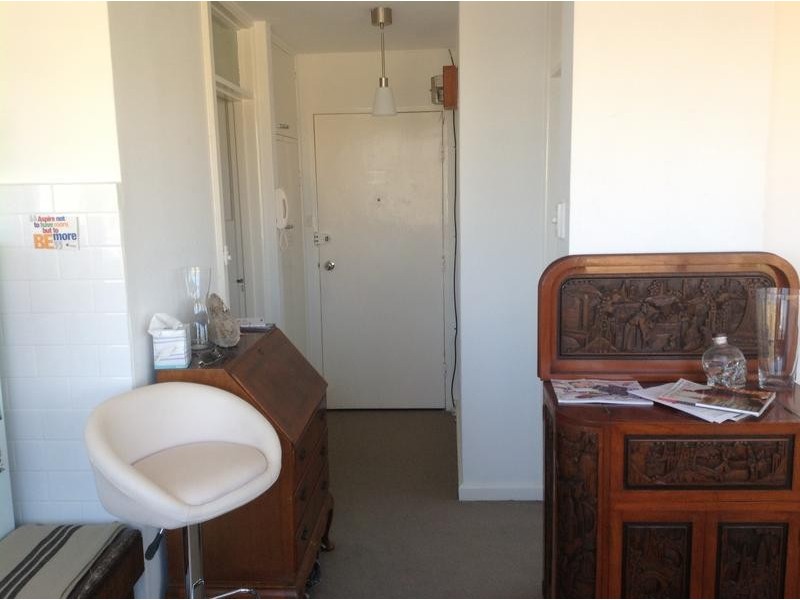 3C/21 The Esplanade, St Kilda VIC 3182