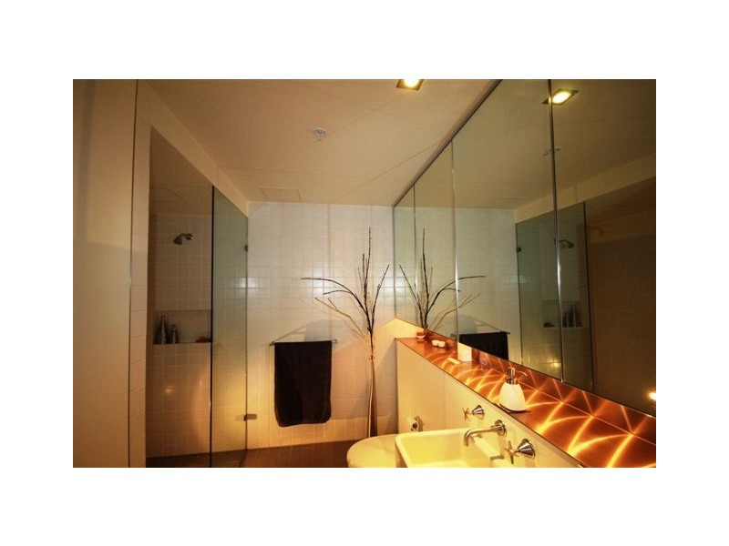 5D/635 St Kilda Road, Melbourne VIC 3004