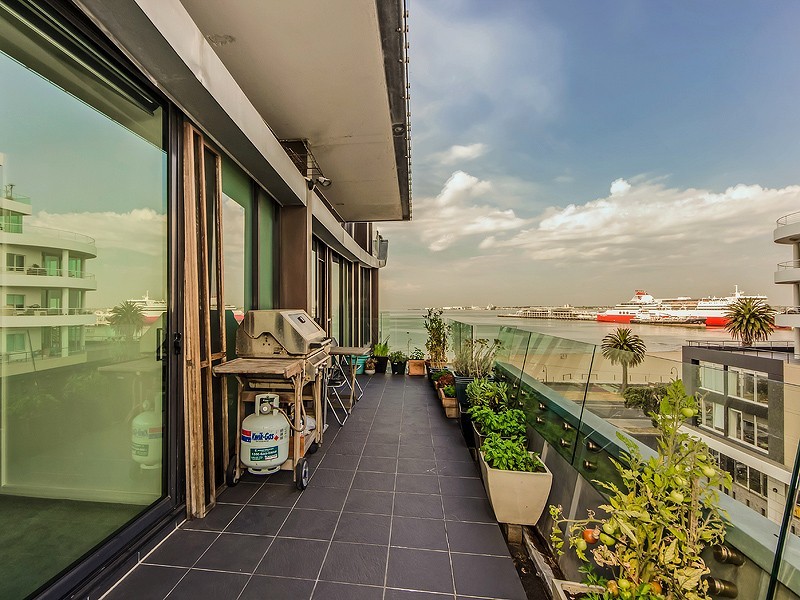 501/49 Beach Street, Port Melbourne VIC 3207