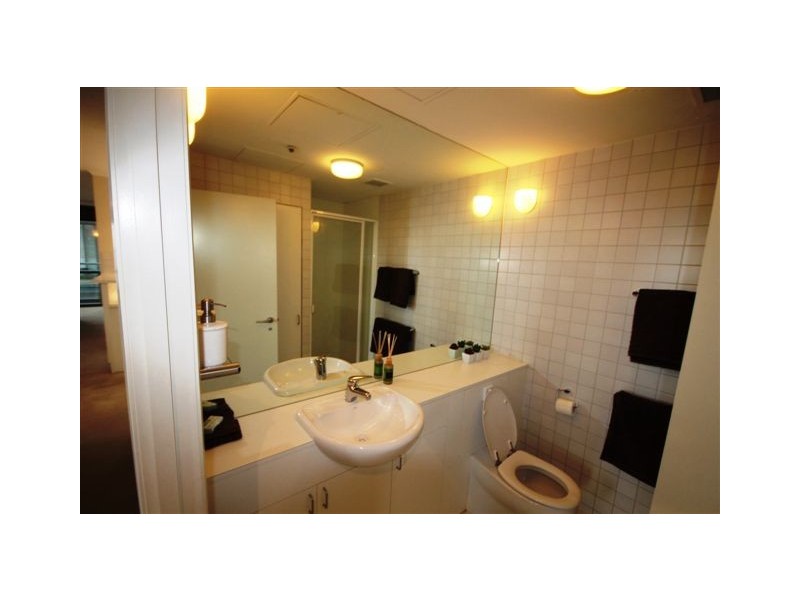 907/221 Sturt St, South Melbourne VIC 3205