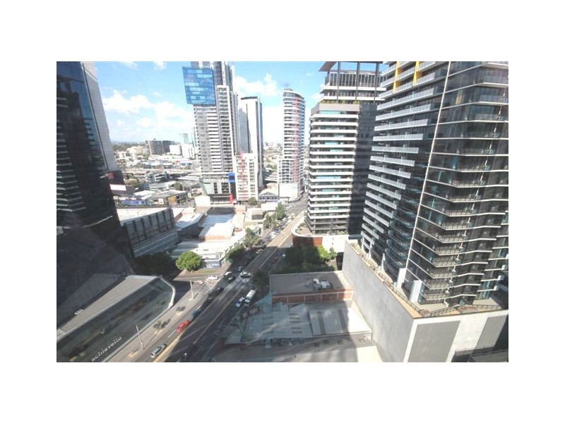 1907/63 Whiteman Street, South Melbourne VIC 3205