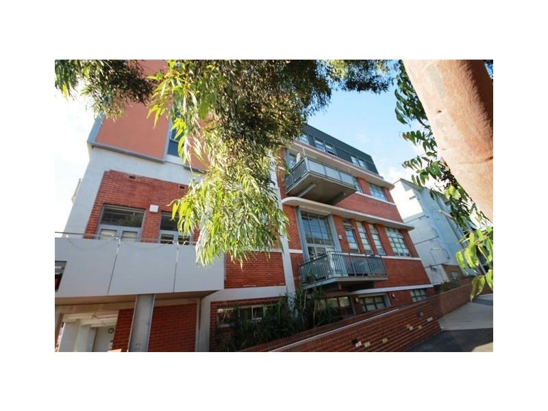 DB01/8 Blanche Street, St Kilda VIC 3182