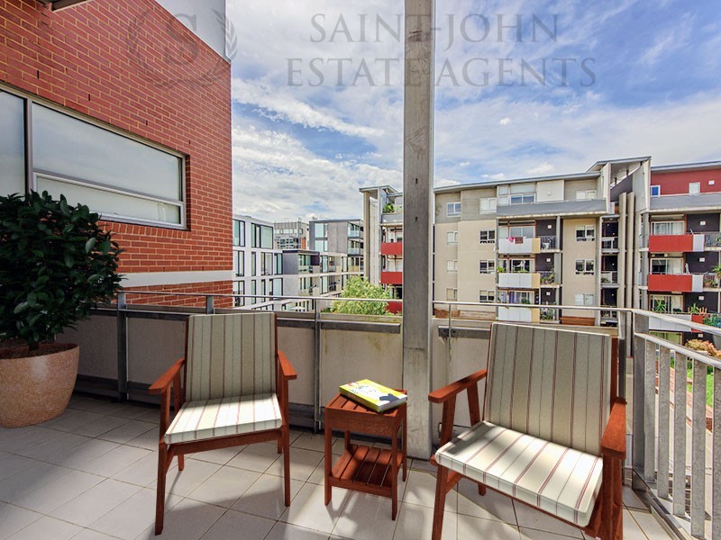 204/8 Blanche Street, St Kilda VIC 3182